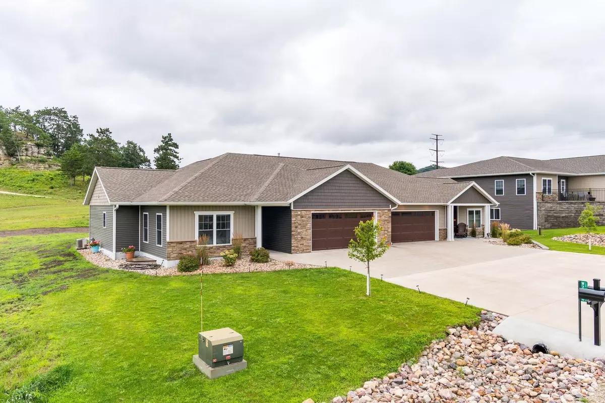 Holland Twp, WI 54636,W7666 Castle Mound RD