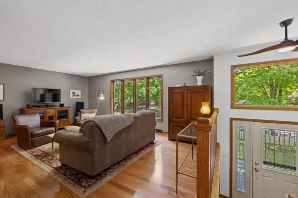 River Falls, WI 54022,514 River Hills DR