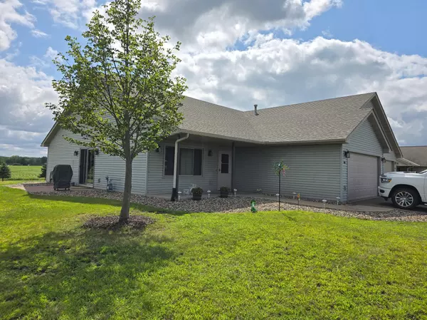 Osceola, WI 54020,680 250th ST