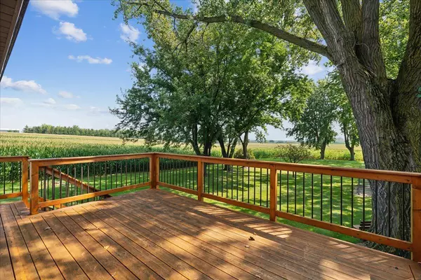 1031 100th AVE Roberts, WI 54023