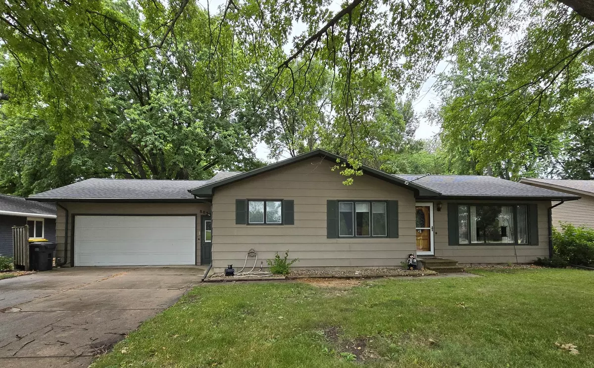 Pipestone, MN 56164,803 2nd AVE SE