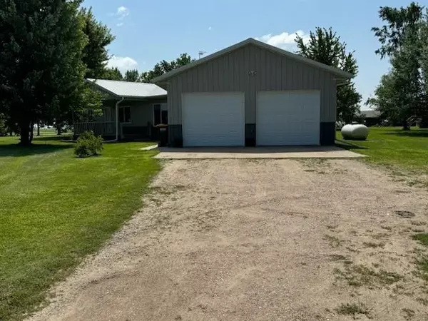 Villard, MN 56385,121 Commercial AVE