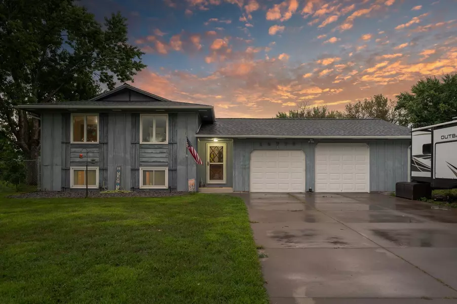 16778 Gerdine PATH W, Lakeville, MN 55068