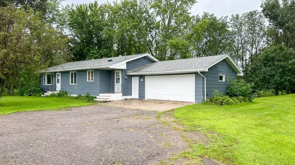 Little Falls, MN 56345,13619 N Highway 238