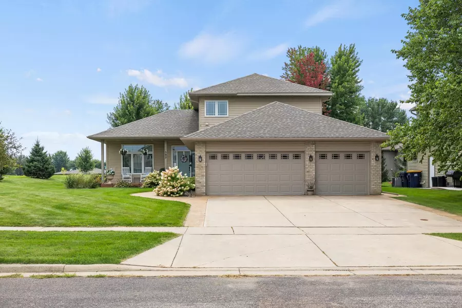 502 Riley DR, Northfield, MN 55057