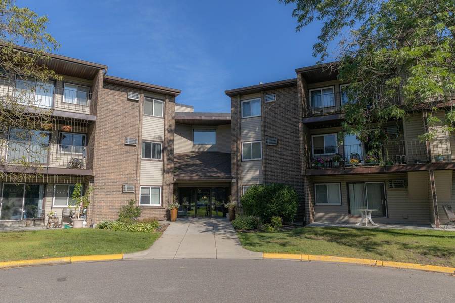 3425 Golfview DR #317, Eagan, MN 55123