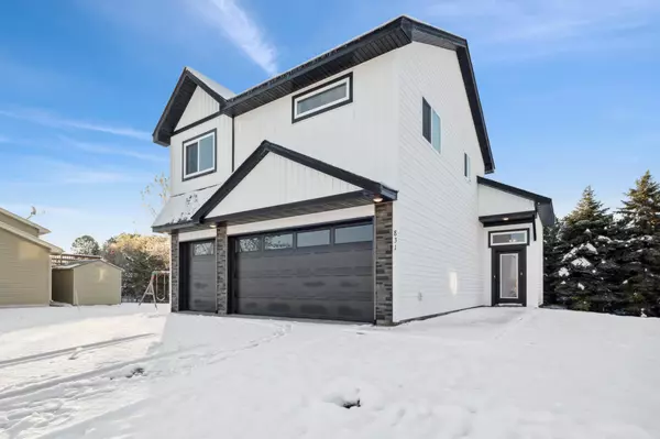 Mora, MN 55051,831 Nelson AVE