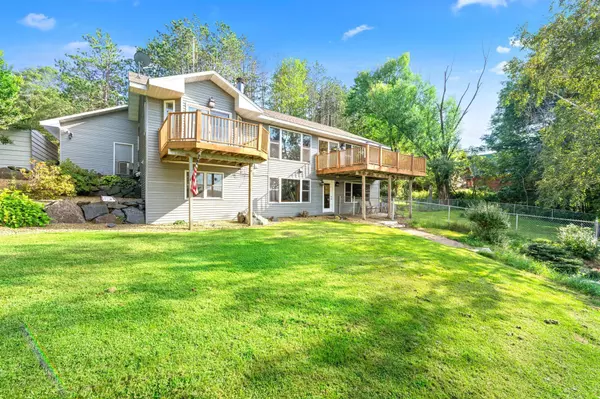 857 207th ST, Osceola, WI 54009