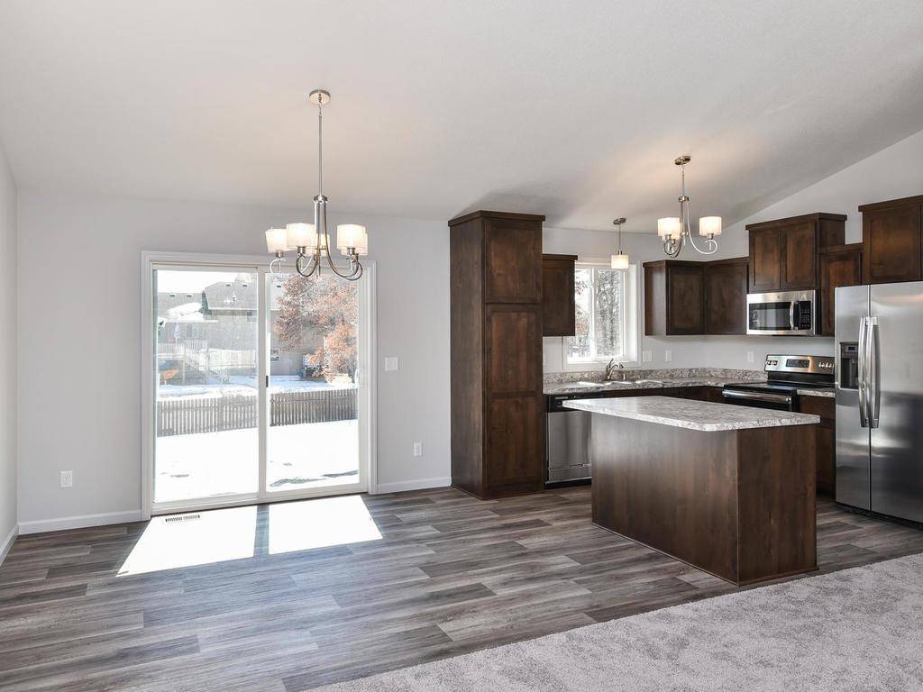 Rush City, MN 55069,720 S Newberry AVE