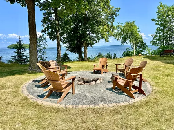 Walker, MN 56484,6940 Beach View LN NW #225-1