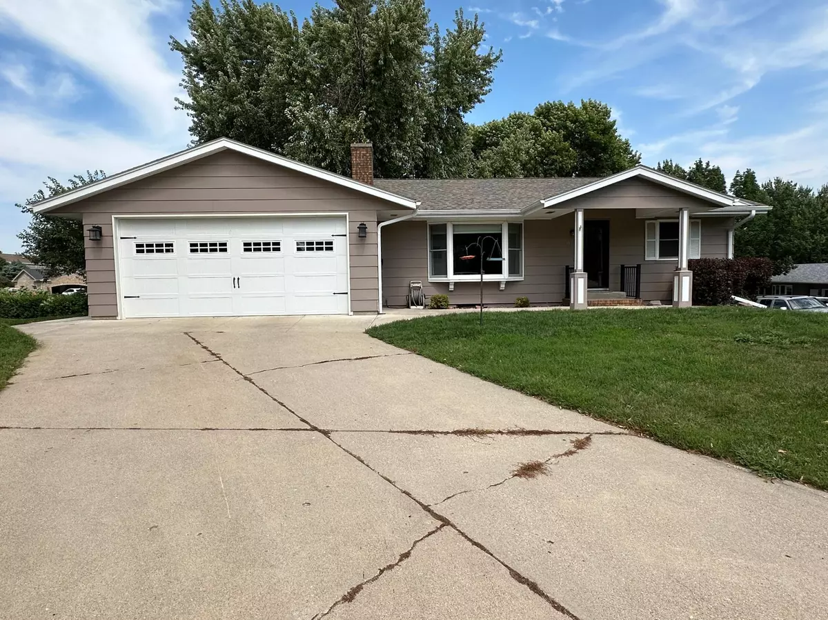 Luverne, MN 56156,1113 Elm CV