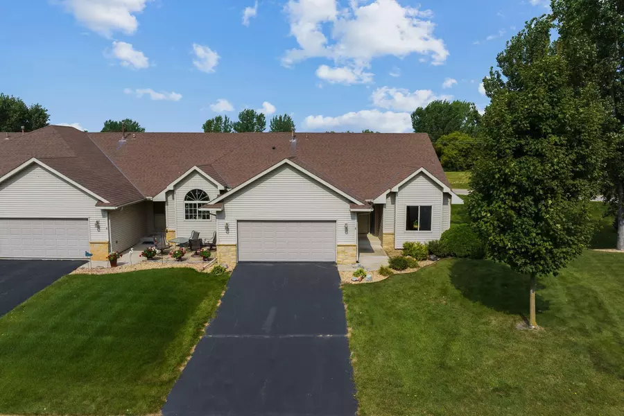 8 Egret LN, Elysian, MN 56028