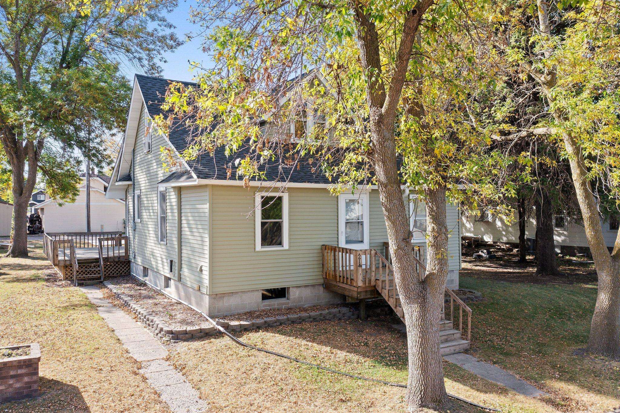 Arlington, MN 55307,214 E Alden ST