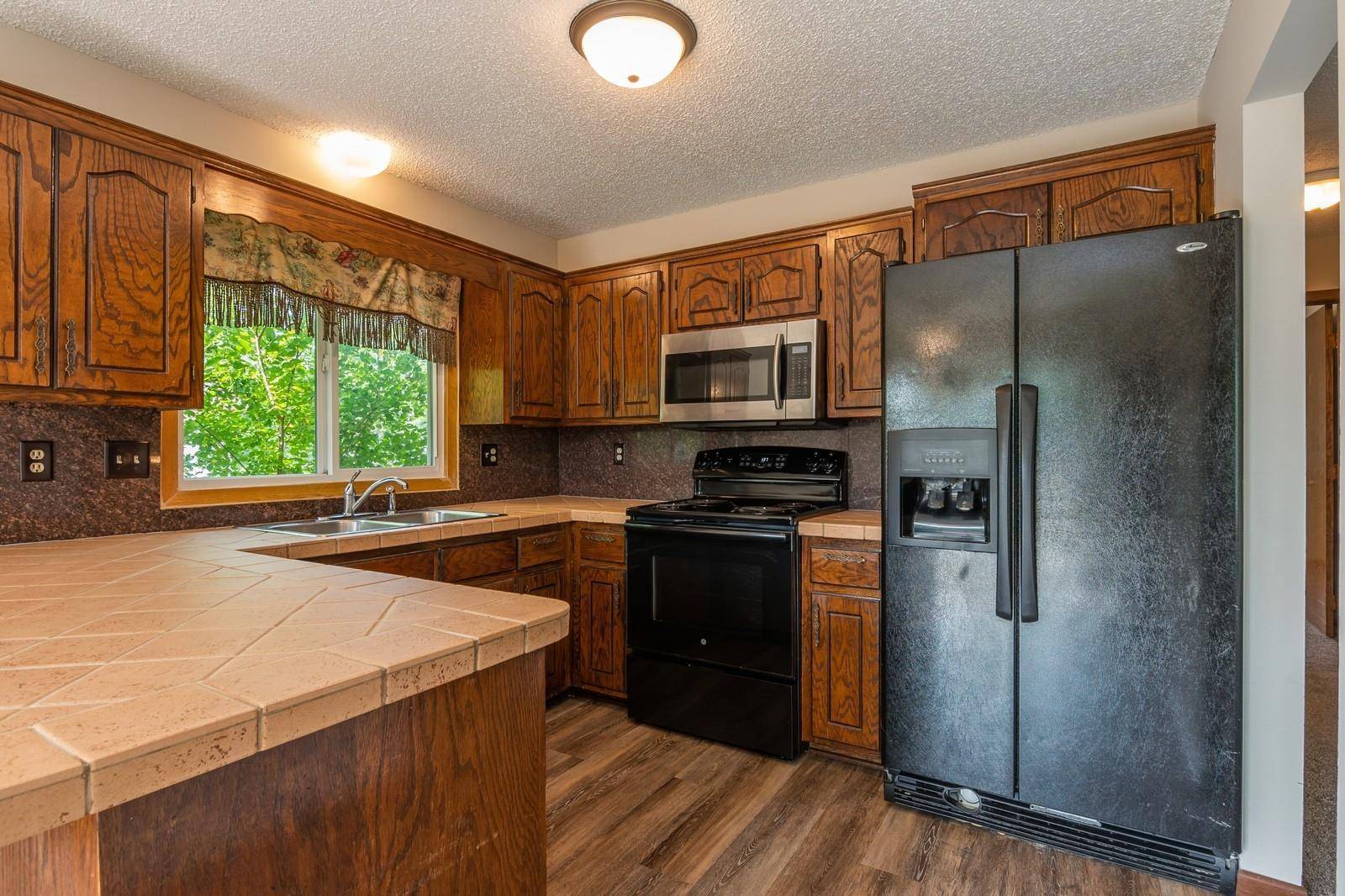 Coon Rapids, MN 55448,1432 121st AVE NW
