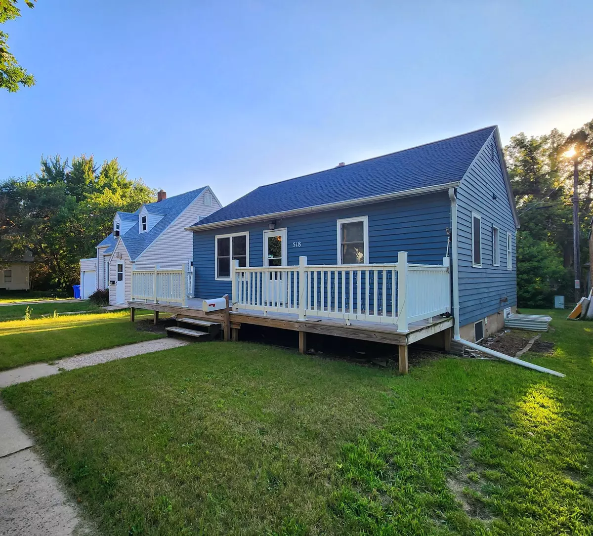 Pipestone, MN 56164,518 2nd AVE SE