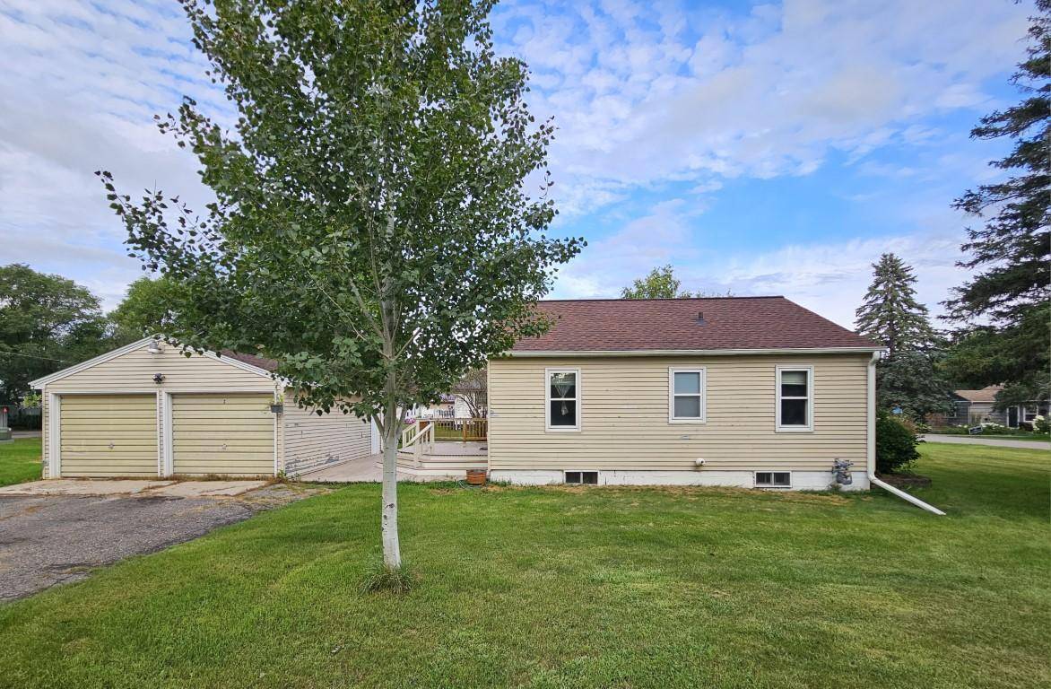 1221 Sunset DR SW,  Alexandria,  MN 56308