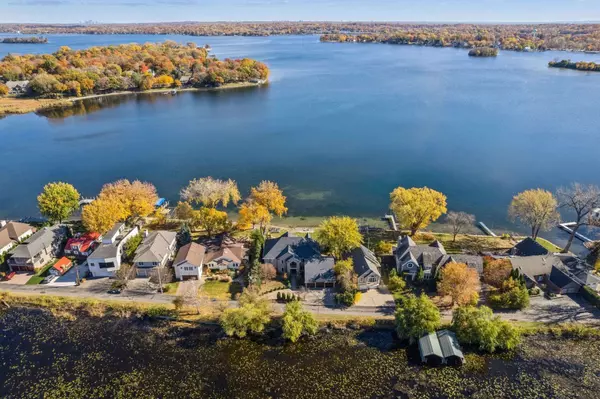 Tonka Bay, MN 55331,205 Woodpecker Ridge RD