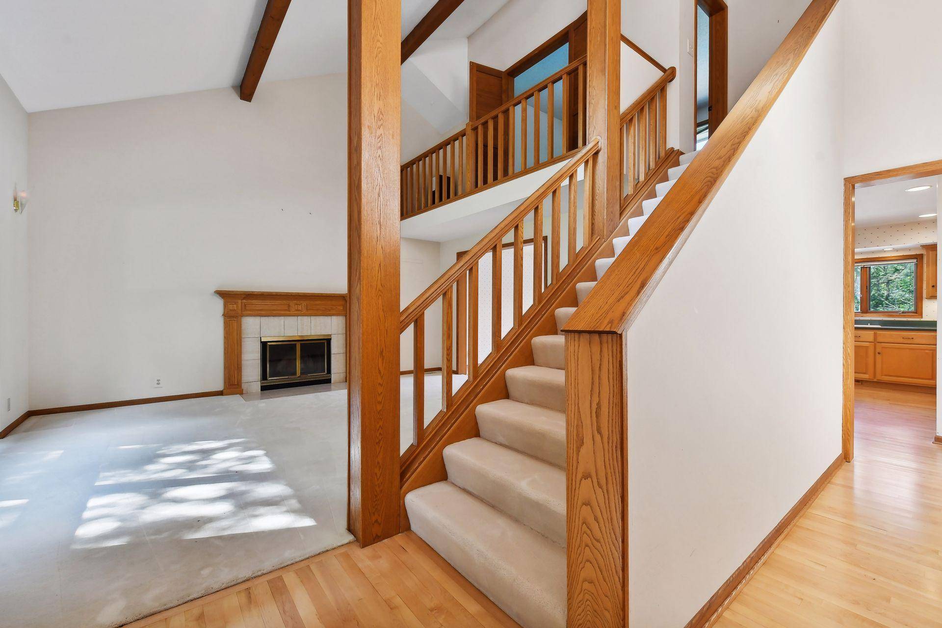 Eden Prairie, MN 55344,7548 Bittersweet DR