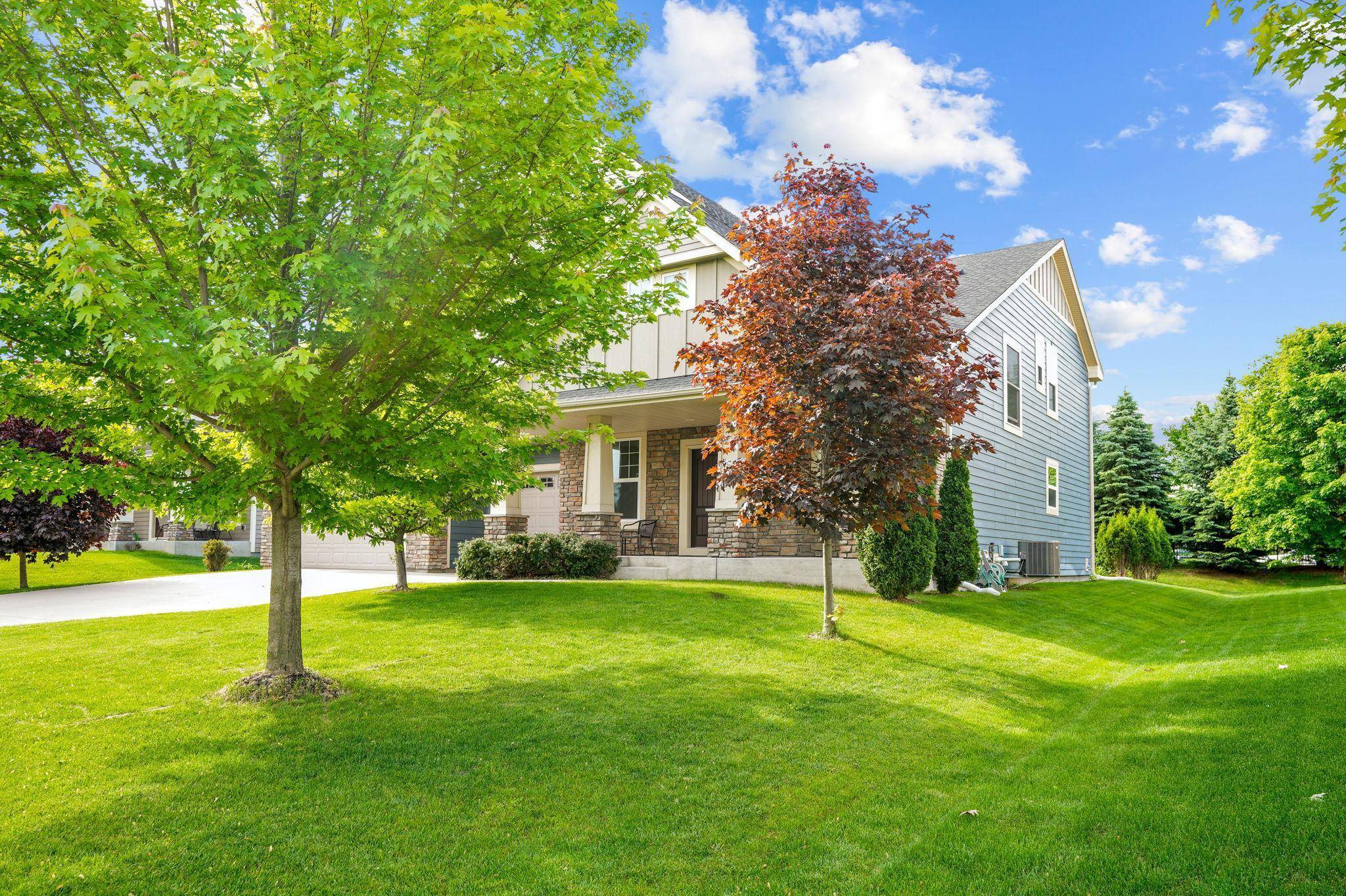 Woodbury, MN 55129,3265 Arden DR