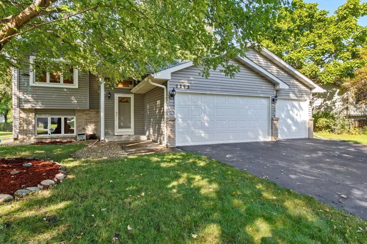 Lino Lakes, MN 55014,7293 Terra CT