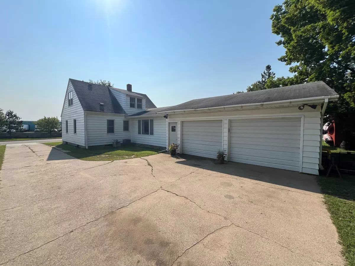 Wadena, MN 56482,625 3rd ST SE