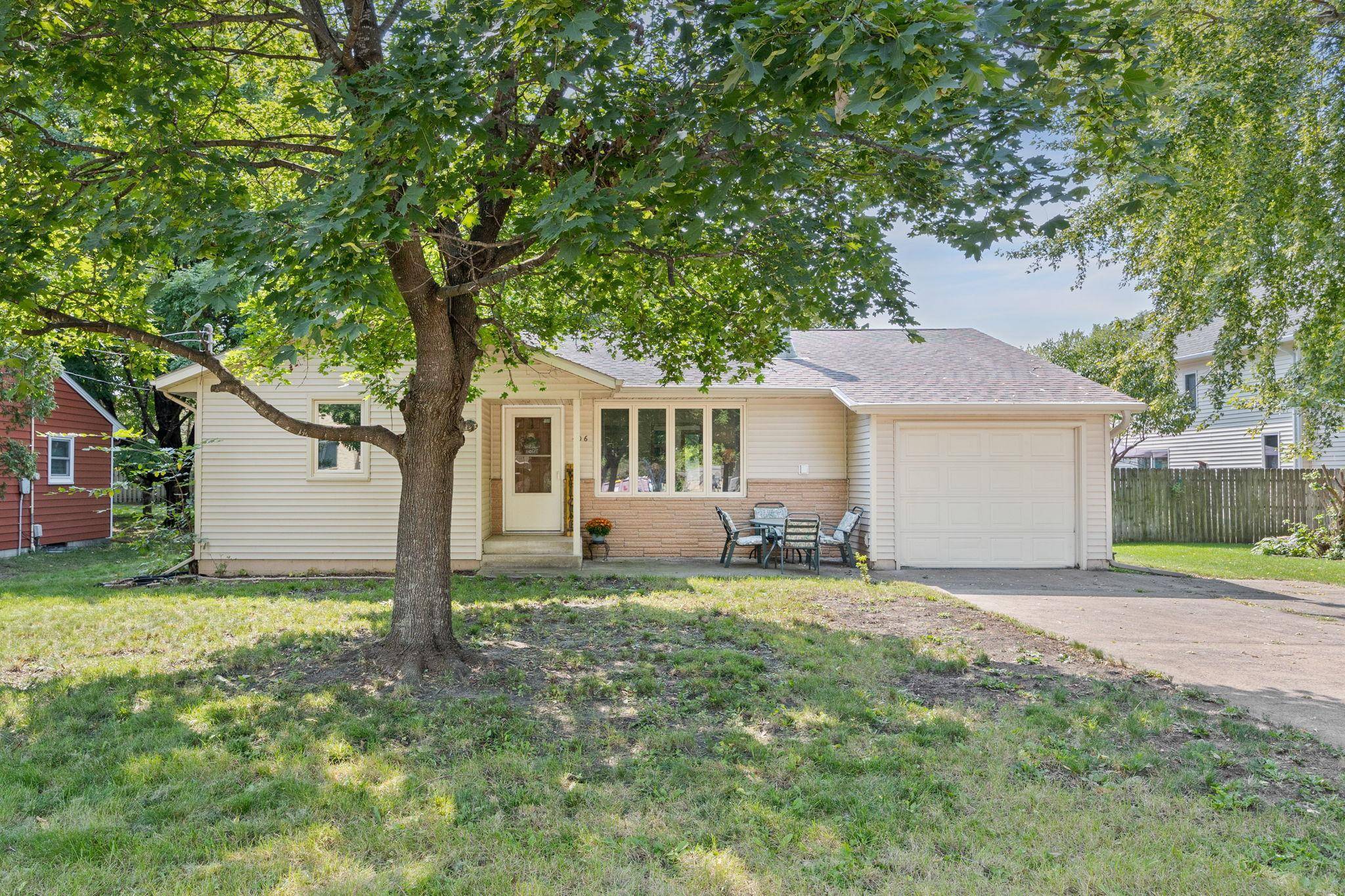 406 E 3rd ST, Monticello, MN 55362