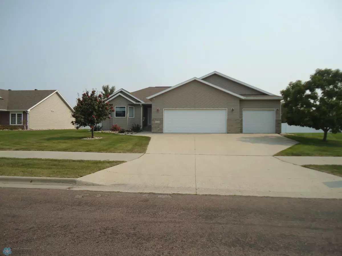 Fargo, ND 58104,4324 43rd ST S