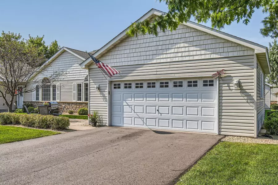 41 Brighton PATH, Hudson, WI 54016