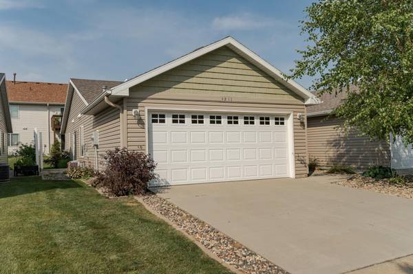 1211 Sundance CT NE,  Byron,  MN 55920