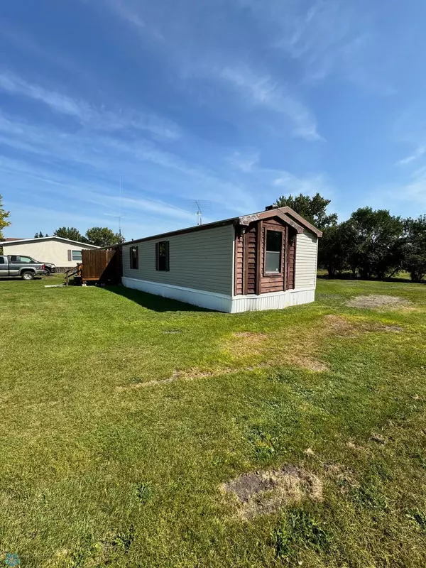 Milnor, ND 58060,605 6 1/2 AVE