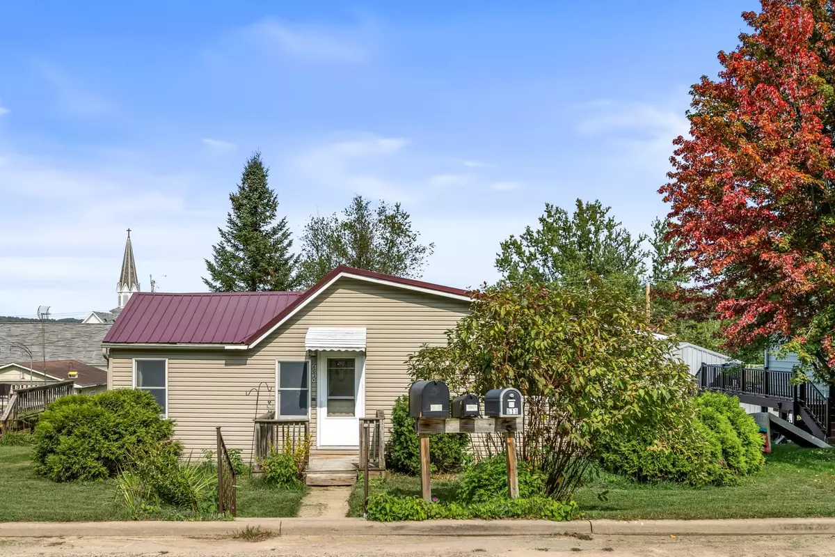 Wheeler, WI 54772,603 2nd AVE W