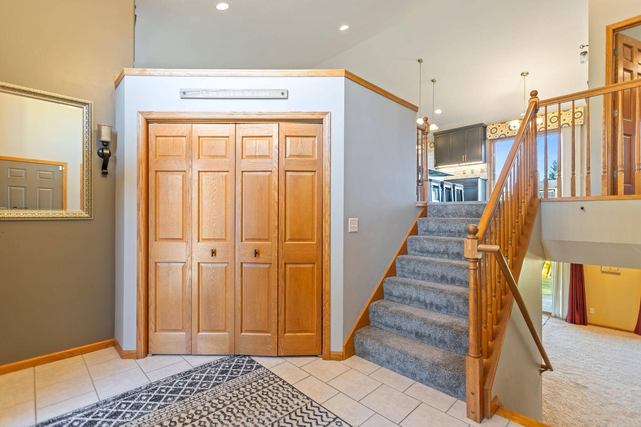 Owatonna, MN 55060,2510 Fox Hollow LN