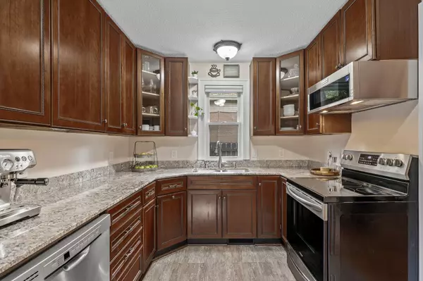 Minneapolis, MN 55406,3509 43rd AVE S