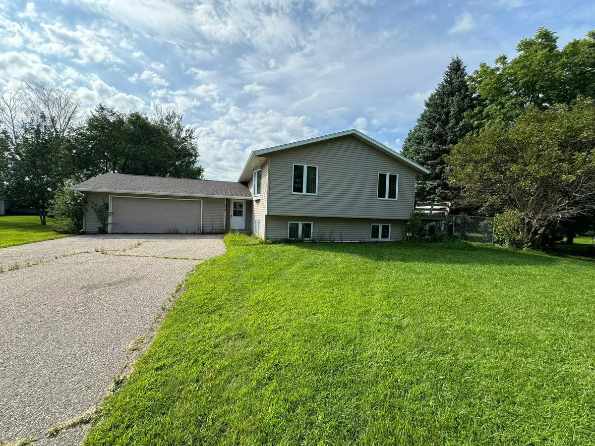 Pennock, MN 56279,310 5th ST NW