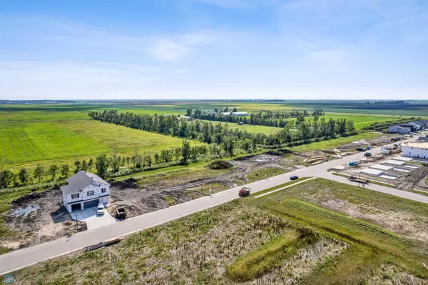 West Fargo, ND 58078,1063 61 AVE W