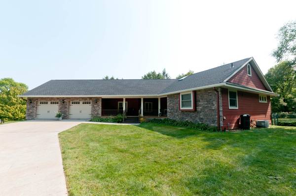 1122 W Stout ST, Rice Lake, WI 54868