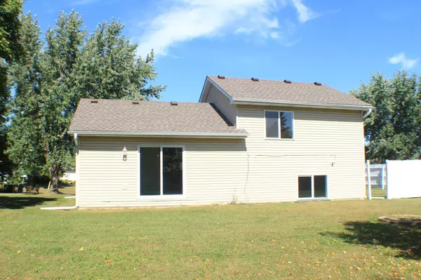 Isanti, MN 55040,1101 Wendover ST NW