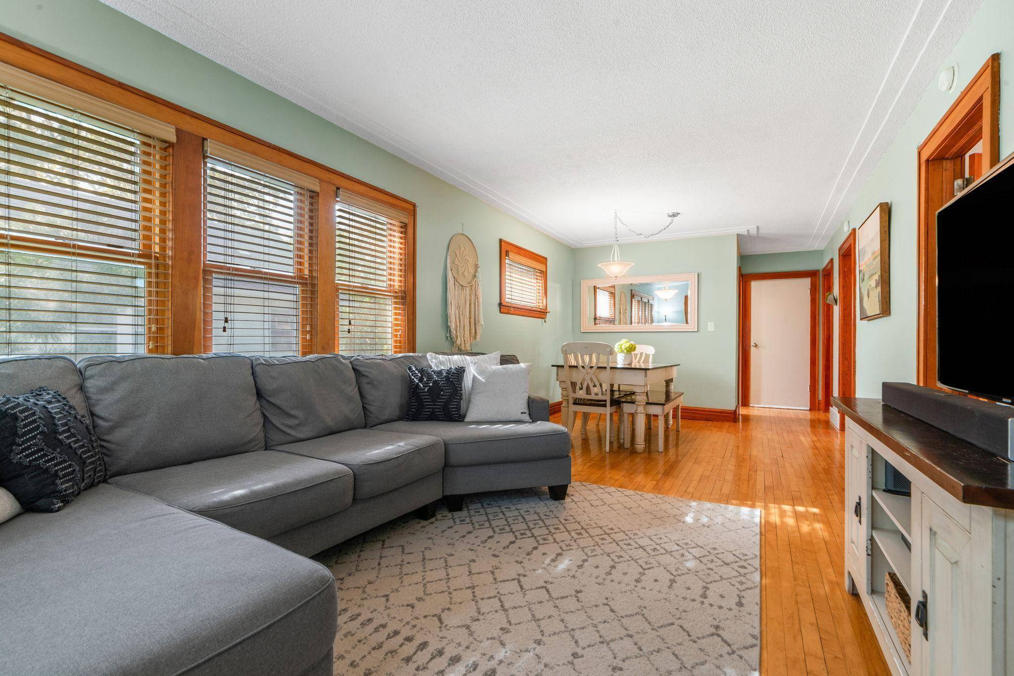Saint Louis Park, MN 55426,3370 Brownlow AVE