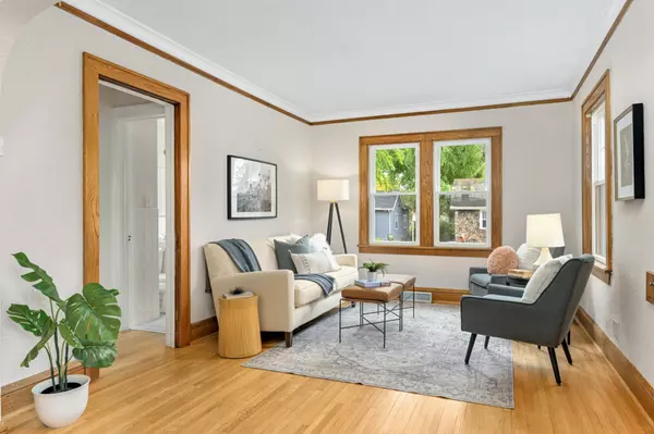 Minneapolis, MN 55417,5359 36th AVE S