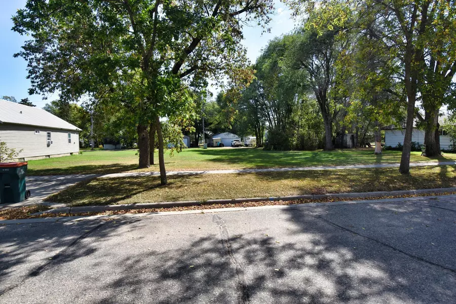 TBD Farwell ST, Verndale, MN 56481