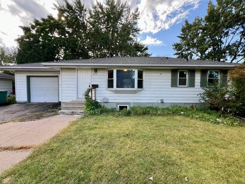 6125 Dupont AVE N, Brooklyn Center, MN 55430