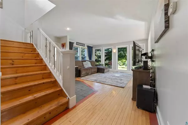 Duluth, MN 55811,111 Riveness RD