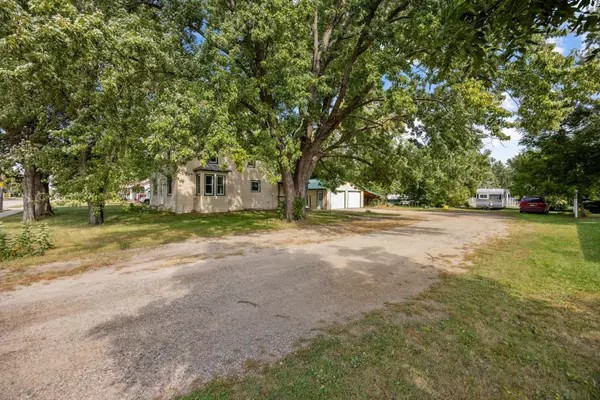 Eden Valley, MN 55329,485 State ST S