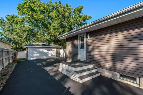 Crystal, MN 55427,6724 Hill PL N