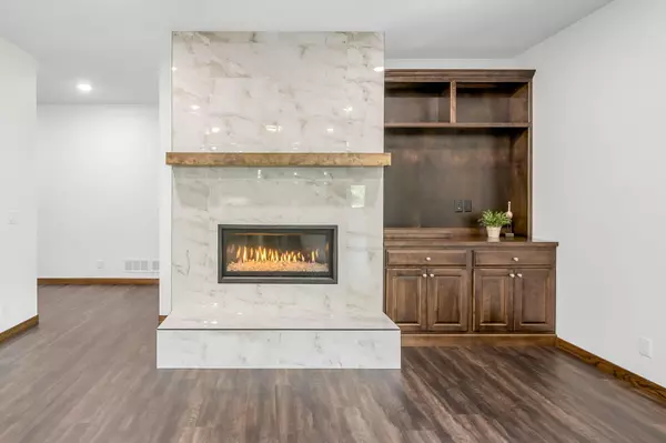 Fairmont, MN 56031,2318 Red Bird LN