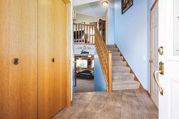 Rush City, MN 55069,910 W 8th ST