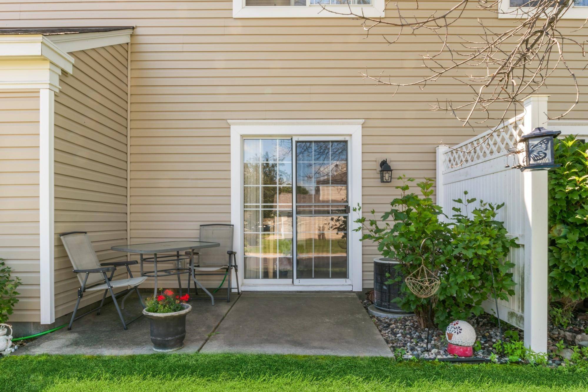 Burnsville, MN 55306,1825 Southcross DR W #2305
