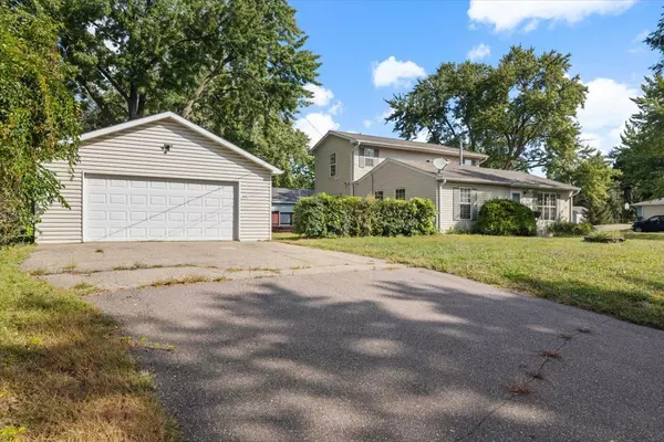 Bloomington, MN 55420,1000 W 89th ST