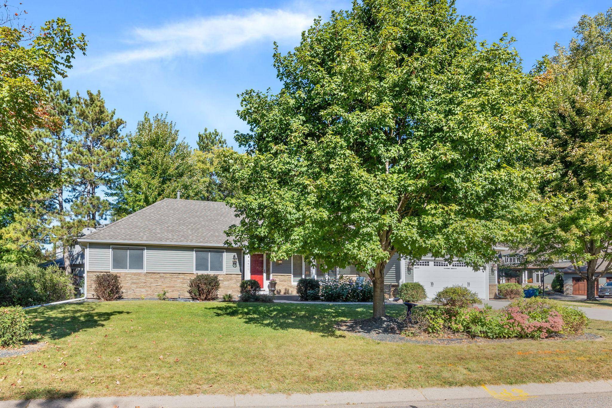 Plymouth, MN 55442,5400 Norwood LN N