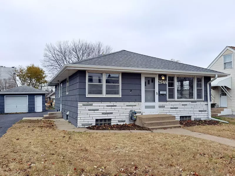 2948 Grand ST NE, Minneapolis, MN 55418